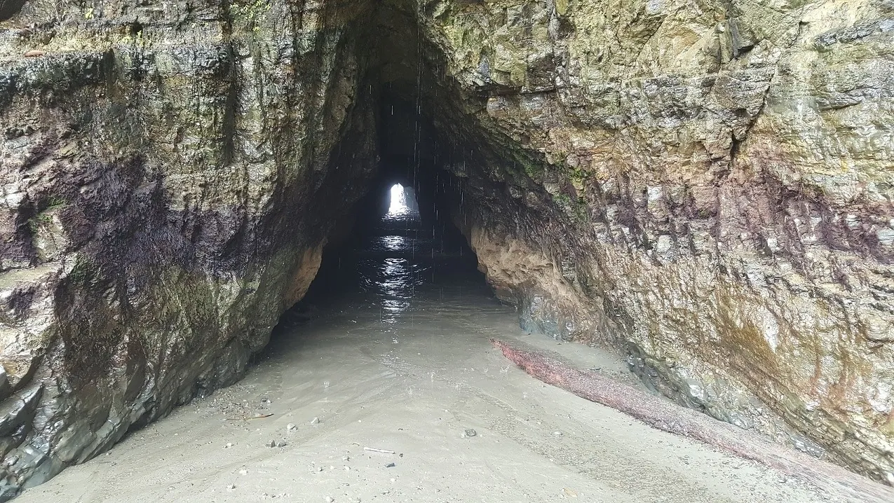 Cuevas de Playa Ventanas